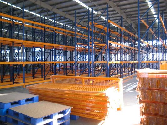 ซื้อ รากฐานอัจฉริยะสำหรับคลังสินค้าทุกแห่ง ระบบชั้นวางพาเลทสำหรับงานหนักสำหรับคลังสินค้าหลาย SKU การผลิตออนไลน์
