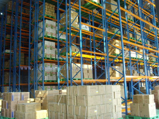 โรงงาน VNA Pallet Racking System รถยกสูงมาก